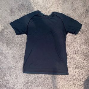 Lulu Lemon Metal Vent Tech Shirt